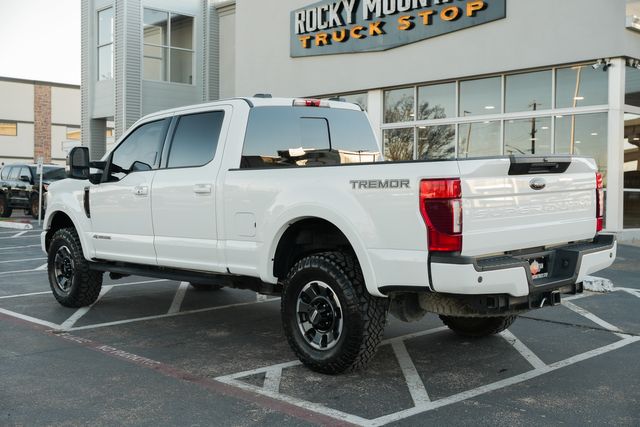 2022 Ford F-250 Super Duty Lariat TREMOR 4X4 / BIG SCREEN / LOADED / 1-OWNER | Austin, TX | Rocky Mountain Truck Stop Austin