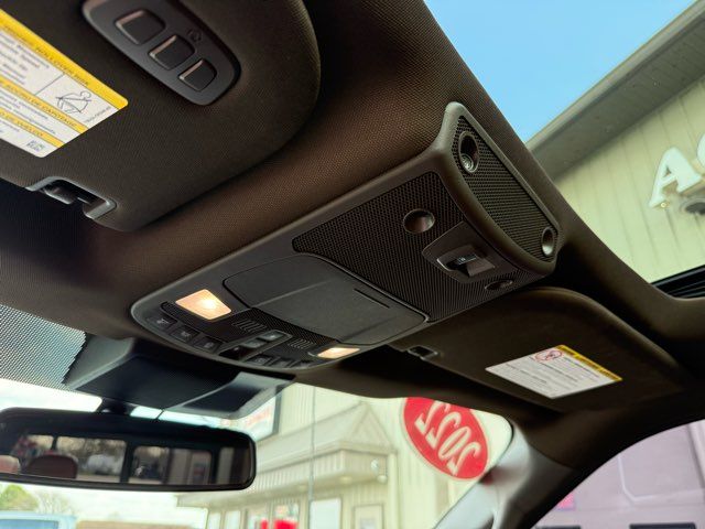 2022 Ford F-250 Super Duty King Ranch | Gifford, IL | Trav's Automotive 2022 Ford F-250 Super Duty King Ranch | Gifford, IL | Trav's Automotive