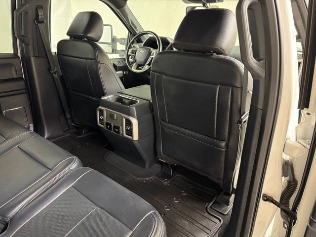 2022 Ford F-250 Super Duty Lariat 4x4 4dr Crew Cab 6.8 ft. SB Pickup | Houston, TX | Houston Auto Credit 2022 Ford F-250 Super Duty Lariat 4x4 4dr Crew Cab 6.8 ft. SB Pickup | Houston, TX | Houston Auto Credit