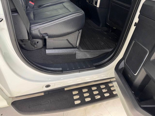 2022 Ford F-250 Super Duty Lariat 4x4 4dr Crew Cab 6.8 ft. SB Pickup | Houston, TX | Houston Auto Credit 2022 Ford F-250 Super Duty Lariat 4x4 4dr Crew Cab 6.8 ft. SB Pickup | Houston, TX | Houston Auto Credit