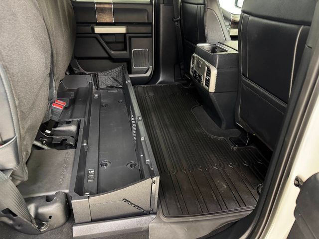 2022 Ford F-250 Super Duty Lariat 4x4 4dr Crew Cab 6.8 ft. SB Pickup | Houston, TX | Houston Auto Credit 2022 Ford F-250 Super Duty Lariat 4x4 4dr Crew Cab 6.8 ft. SB Pickup | Houston, TX | Houston Auto Credit