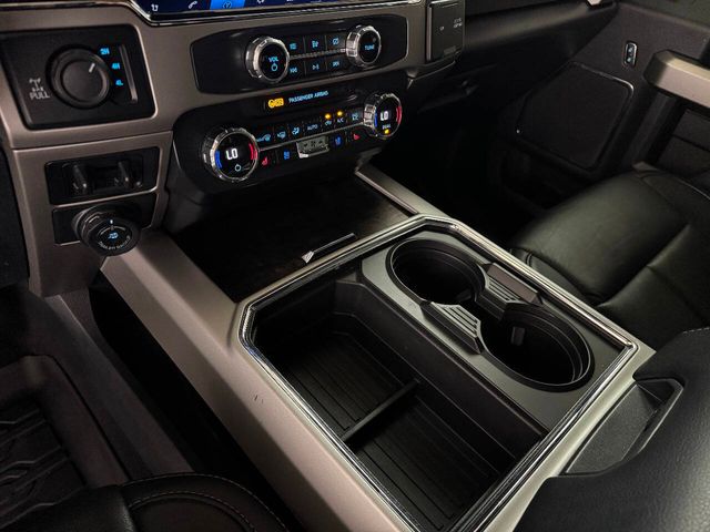 2022 Ford F-250 Super Duty Lariat 4x4 4dr Crew Cab 6.8 ft. SB Pickup | Houston, TX | Houston Auto Credit 2022 Ford F-250 Super Duty Lariat 4x4 4dr Crew Cab 6.8 ft. SB Pickup | Houston, TX | Houston Auto Credit