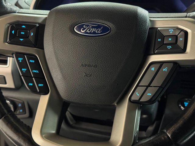 2022 Ford F-250 Super Duty Lariat 4x4 4dr Crew Cab 6.8 ft. SB Pickup | Houston, TX | Houston Auto Credit 2022 Ford F-250 Super Duty Lariat 4x4 4dr Crew Cab 6.8 ft. SB Pickup | Houston, TX | Houston Auto Credit