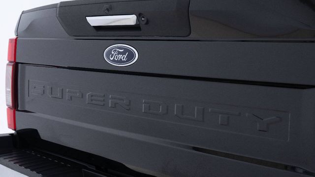 2022 Ford F-250 Super Duty Lariat 4x4 4dr Crew Cab 6.8 ft. SB Pickup | Houston, TX | Houston Auto Credit