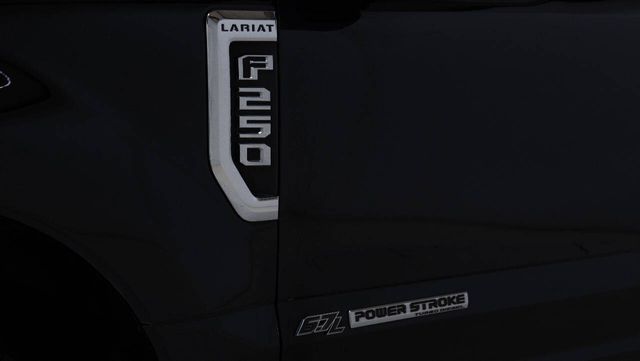 2022 Ford F-250 Super Duty Lariat 4x4 4dr Crew Cab 6.8 ft. SB Pickup | Houston, TX | Houston Auto Credit