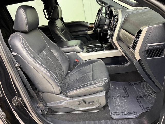 2022 Ford F-250 Super Duty Lariat 4x4 4dr Crew Cab 6.8 ft. SB Pickup | Houston, TX | Houston Auto Credit