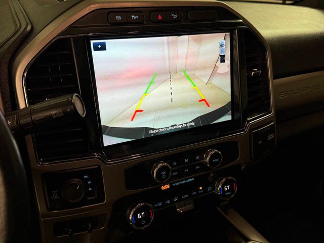 2022 Ford F-250 Super Duty Lariat 4x4 4dr Crew Cab 6.8 ft. SB Pickup | Houston, TX | Houston Auto Credit