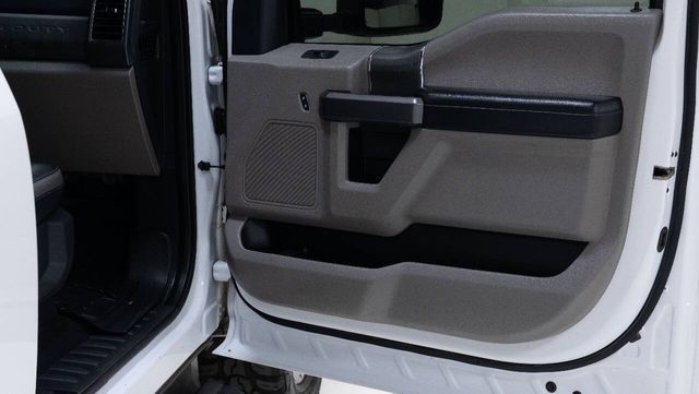 2022 Ford F-250 Super Duty XLT 4x4 4dr Crew Cab 6.8 ft. SB Pickup | Houston, TX | Houston Auto Credit