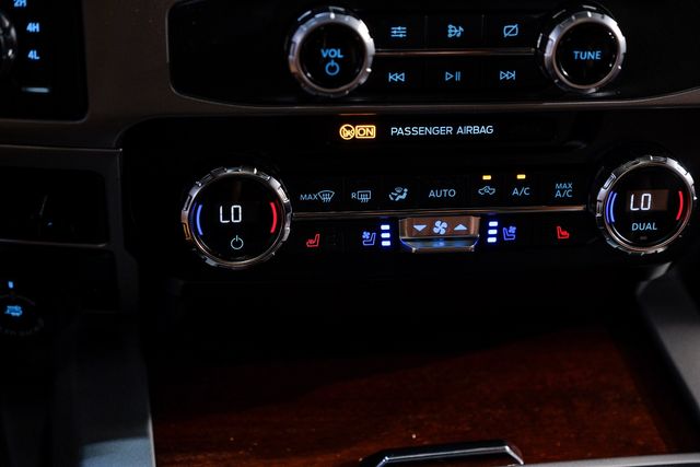 2022 Ford F-350 Super Duty King Ranch Ultimate FX4 Pano Roof 24" CALI 33" R/T | Dallas, TX | East Dallas Diesel 2022 Ford F-350 Super Duty King Ranch Ultimate FX4 Pano Roof 24" CALI 33" R/T | Dallas, TX | East Dallas Diesel