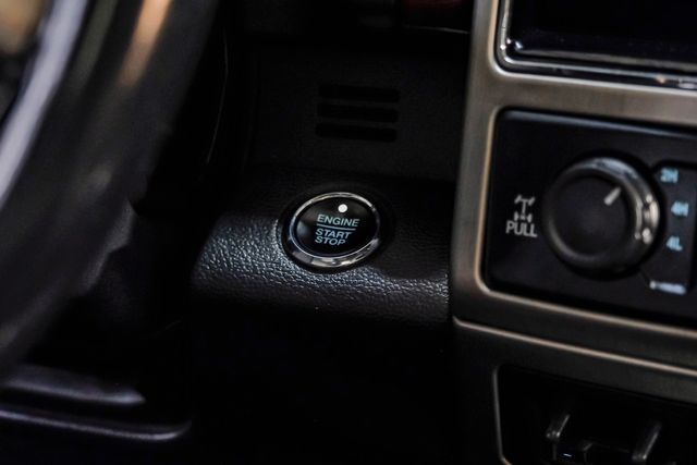 2022 Ford F-350 Super Duty Platinum FX4 BDS Lift 24" Hostile 37" R/T 1 OWNER | Dallas, TX | East Dallas Diesel