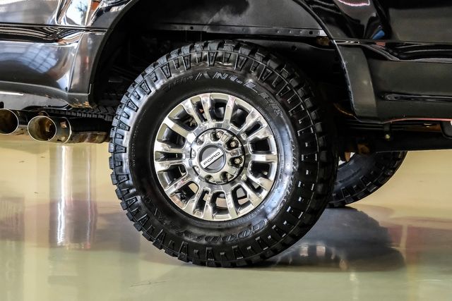 2022 Ford F-350 Super Duty Lariat