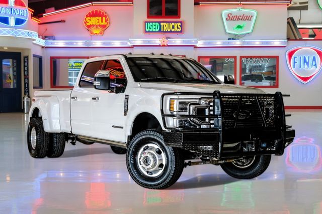 2022 Ford F-350 Super Duty Platinum