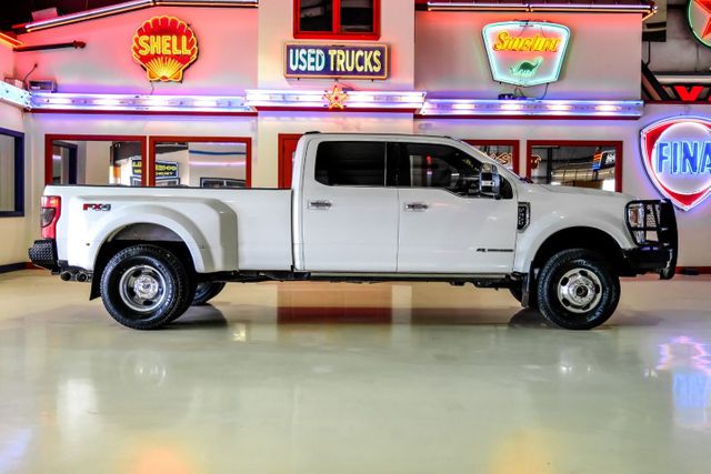 2022 Ford F-350 Super Duty Platinum | Addison, TX | Mr Car Guys