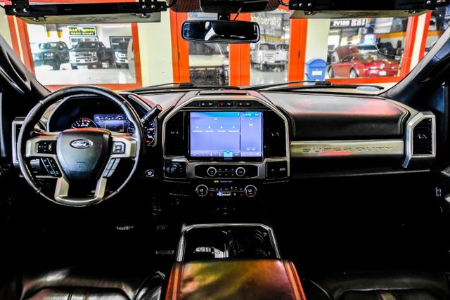 2022 Ford F-350 Super Duty Platinum | Addison, TX | Mr Car Guys