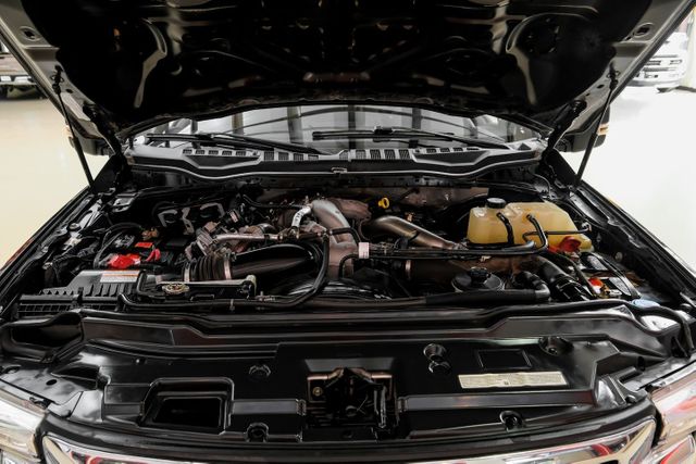 2022 Ford F-350 Super Duty Lariat | Addison, TX | Mr Car Guys