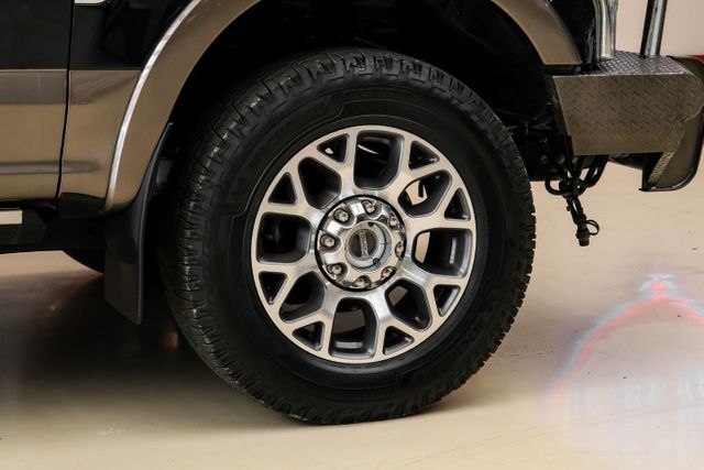 2022 Ford F-350 Super Duty Lariat | Addison, TX | Mr Car Guys