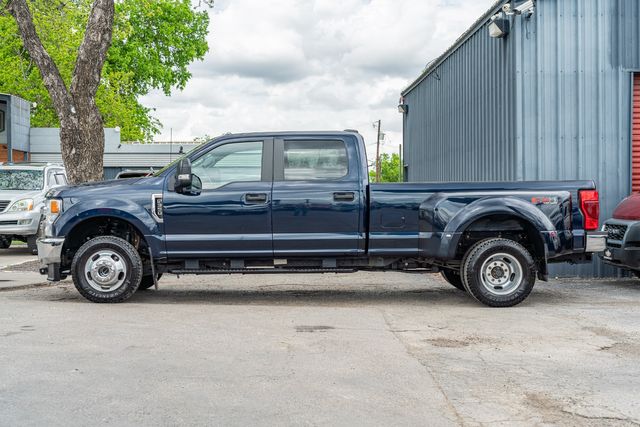 2022 Ford F-350 Super Duty XL STX 4X4 FX4 / 7.3L GAS V8 / HEAVILY OPTIONED | Austin, TX | Rocky Mountain Truck Stop Austin 2022 Ford F-350 Super Duty XL STX 4X4 FX4 / 7.3L GAS V8 / HEAVILY OPTIONED | Austin, TX | Rocky Mountain Truck Stop Austin