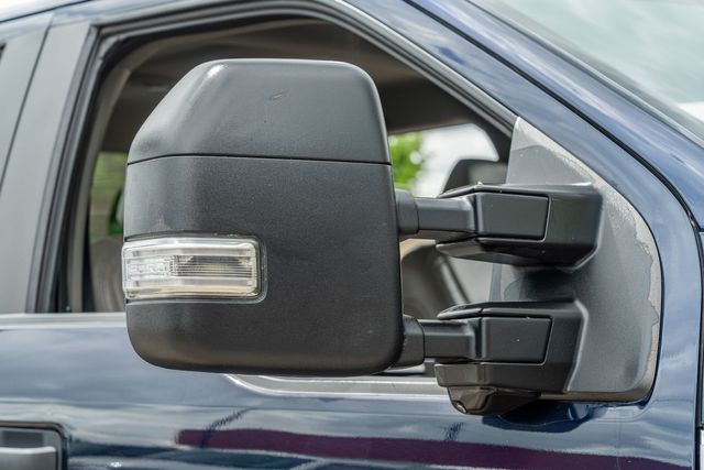 2022 Ford F-350 Super Duty XL STX 4X4 FX4 / 7.3L GAS V8 / HEAVILY OPTIONED | Austin, TX | Rocky Mountain Truck Stop Austin