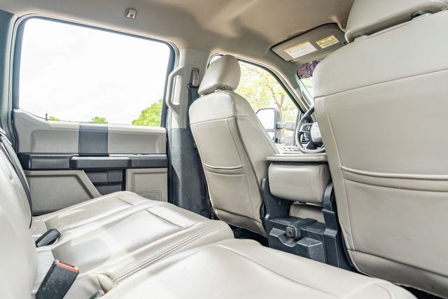 2022 Ford F-350 Super Duty XL STX 4X4 FX4 / 7.3L GAS V8 / HEAVILY OPTIONED | Austin, TX | Rocky Mountain Truck Stop Austin