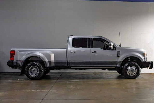 2022 Ford F-350 Super Duty Lariat Ultimate FX4 PANO ROOF Lifted 33" A/T TX | Dallas, TX | East Dallas Diesel 2022 Ford F-350 Super Duty Lariat Ultimate FX4 PANO ROOF Lifted 33" A/T TX | Dallas, TX | East Dallas Diesel
