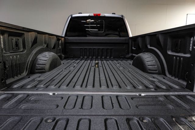 2022 Ford F-350 Super Duty Lariat Ultimate FX4 PANO ROOF Lifted 33" A/T TX | Dallas, TX | East Dallas Diesel 2022 Ford F-350 Super Duty Lariat Ultimate FX4 PANO ROOF Lifted 33" A/T TX | Dallas, TX | East Dallas Diesel