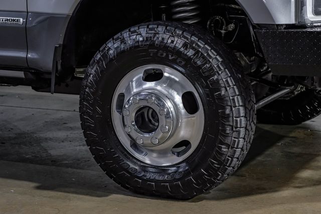 2022 Ford F-350 Super Duty Lariat Ultimate FX4 PANO ROOF Lifted 33" A/T TX | Dallas, TX | East Dallas Diesel 2022 Ford F-350 Super Duty Lariat Ultimate FX4 PANO ROOF Lifted 33" A/T TX | Dallas, TX | East Dallas Diesel