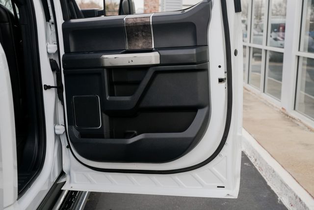 2022 Ford F-350 Super Duty Lariat ULTIMATE FX4 / LOADED / BIG SCREEN | Austin, TX | Rocky Mountain Truck Stop Austin