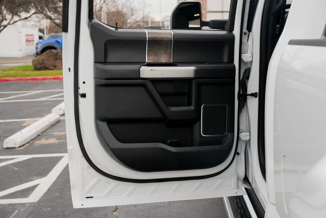 2022 Ford F-350 Super Duty Lariat ULTIMATE FX4 / LOADED / BIG SCREEN | Austin, TX | Rocky Mountain Truck Stop Austin