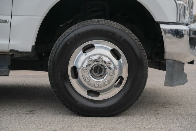 2022 Ford F-350 Super Duty Lariat ULTIMATE FX4 / LOADED / BIG SCREEN | Austin, TX | Rocky Mountain Truck Stop Austin 2022 Ford F-350 Super Duty Lariat ULTIMATE FX4 / LOADED / BIG SCREEN | Austin, TX | Rocky Mountain Truck Stop Austin