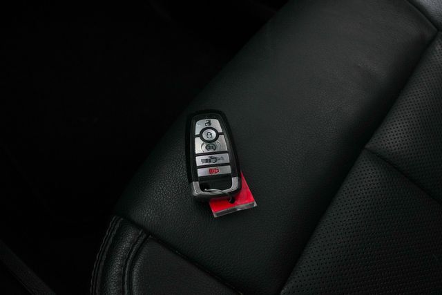 2022 Ford F-350 Super Duty Lariat ULTIMATE FX4 / LOADED / BIG SCREEN | Austin, TX | Rocky Mountain Truck Stop Austin 2022 Ford F-350 Super Duty Lariat ULTIMATE FX4 / LOADED / BIG SCREEN | Austin, TX | Rocky Mountain Truck Stop Austin