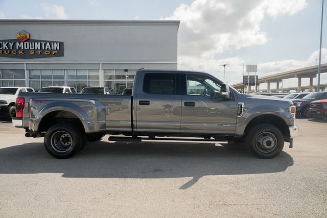 2022 Ford F-350 Super Duty XLT FX4 / DIESEL 4X4 LONG BED DRW CREW CAB 1-OWNER | Austin, TX | Rocky Mountain Truck Stop Austin 2022 Ford F-350 Super Duty XLT FX4 / DIESEL 4X4 LONG BED DRW CREW CAB 1-OWNER | Austin, TX | Rocky Mountain Truck Stop Austin