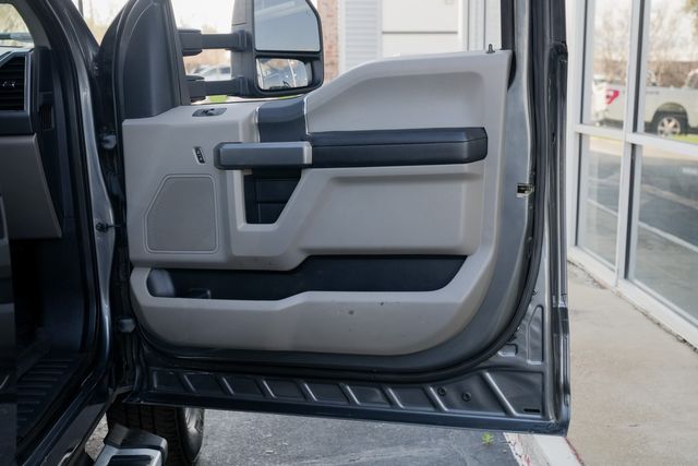 2022 Ford F-350 Super Duty XLT FX4 / DIESEL 4X4 LONG BED DRW CREW CAB 1-OWNER | Austin, TX | Rocky Mountain Truck Stop Austin