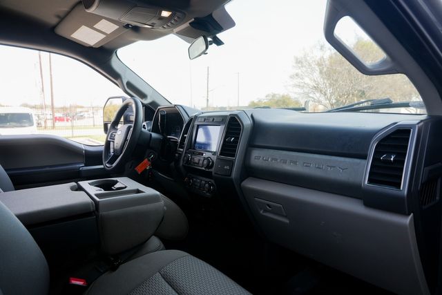 2022 Ford F-350 Super Duty XLT FX4 / DIESEL 4X4 LONG BED DRW CREW CAB 1-OWNER | Austin, TX | Rocky Mountain Truck Stop Austin