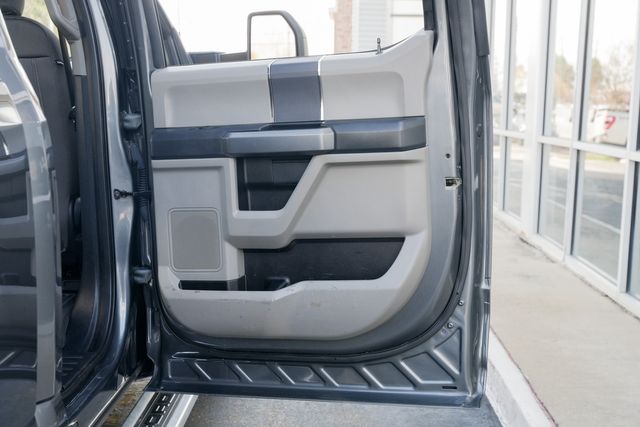 2022 Ford F-350 Super Duty XLT FX4 / DIESEL 4X4 LONG BED DRW CREW CAB 1-OWNER | Austin, TX | Rocky Mountain Truck Stop Austin