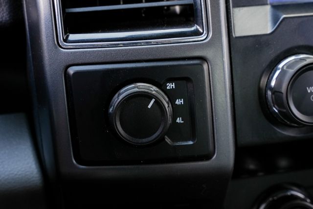 2022 Ford F-350 Super Duty XLT FX4 / DIESEL 4X4 LONG BED DRW CREW CAB 1-OWNER | Austin, TX | Rocky Mountain Truck Stop Austin