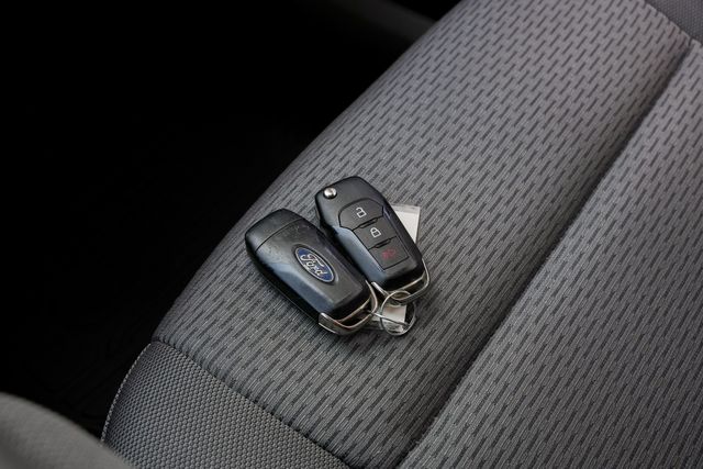 2022 Ford F-350 Super Duty XLT FX4 / DIESEL 4X4 LONG BED DRW CREW CAB 1-OWNER | Austin, TX | Rocky Mountain Truck Stop Austin