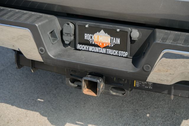 2022 Ford F-350 Super Duty XLT FX4 / DIESEL 4X4 LONG BED DRW CREW CAB 1-OWNER | Austin, TX | Rocky Mountain Truck Stop Austin