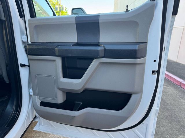 2022 Ford F-350 Super Duty XL 4x4 4dr Crew Cab 8 ft. LB DRW Pickup | Houston, TX | Houston Auto Credit 2022 Ford F-350 Super Duty XL 4x4 4dr Crew Cab 8 ft. LB DRW Pickup | Houston, TX | Houston Auto Credit