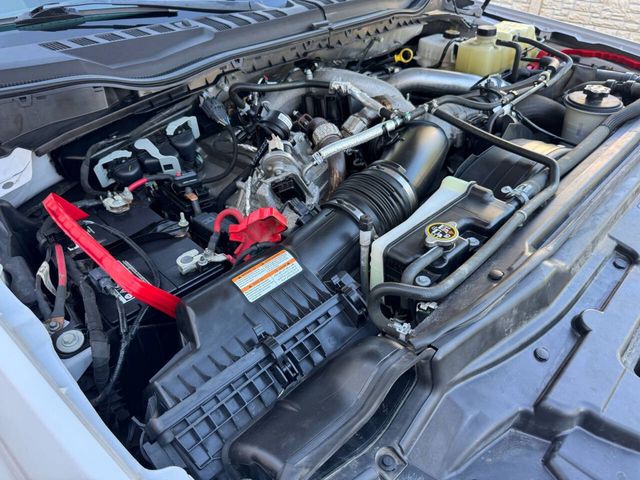 2022 Ford F-350 Super Duty XL 4x4 4dr Crew Cab 8 ft. LB DRW Pickup | Houston, TX | Houston Auto Credit 2022 Ford F-350 Super Duty XL 4x4 4dr Crew Cab 8 ft. LB DRW Pickup | Houston, TX | Houston Auto Credit