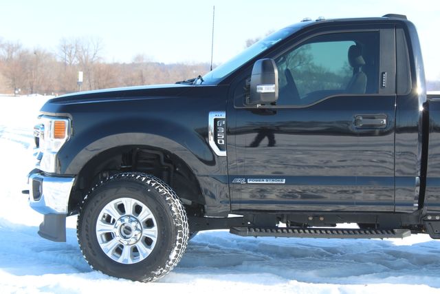 2022 Ford F-350 Super Duty Diesel 4x4 XLT | Roscoe, IL | Autoland Outlets 2022 Ford F-350 Super Duty Diesel 4x4 XLT | Roscoe, IL | Autoland Outlets