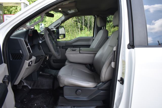 2022 Ford F-350 Super Duty XL