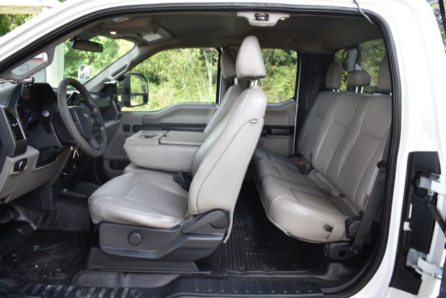 2022 Ford F-350 Super Duty XL