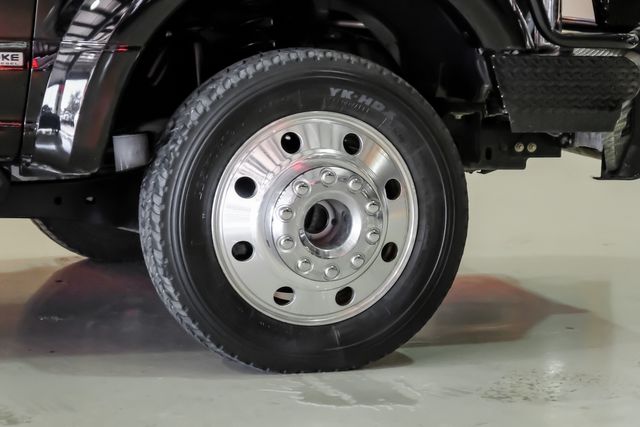 2022 Ford F-450 Super Duty Platinum