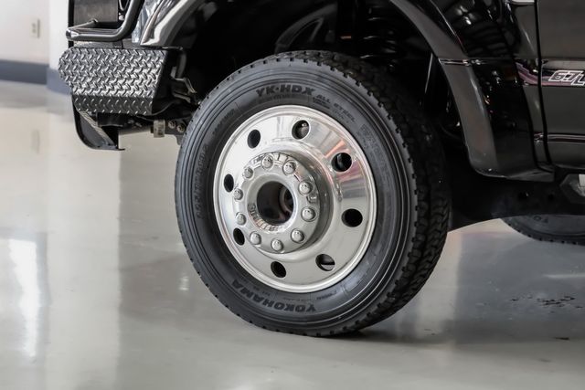 2022 Ford F-450 Super Duty Platinum