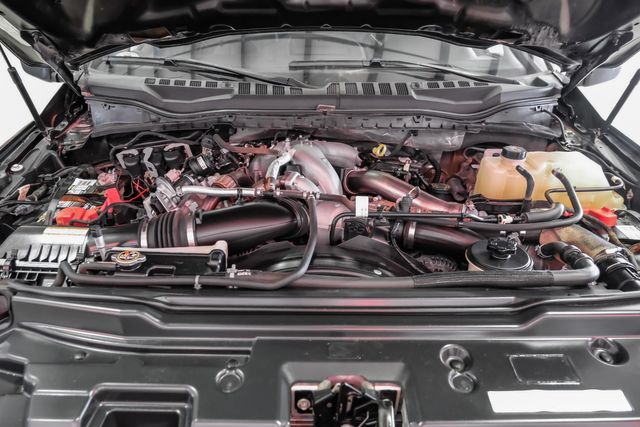 2022 Ford F-450 Super Duty Platinum