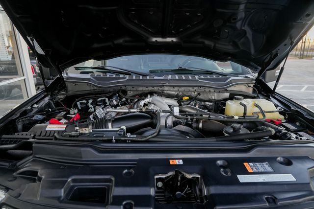 2022 Ford F-450 Super Duty Platinum FX4 W/ UPGRADES / LOADED / BIG SCREEN | Austin, TX | Rocky Mountain Truck Stop Austin