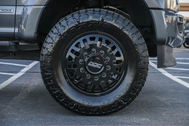 2022 Ford F-450 Super Duty Platinum FX4 W/ UPGRADES / LOADED / BIG SCREEN | Austin, TX | Rocky Mountain Truck Stop Austin