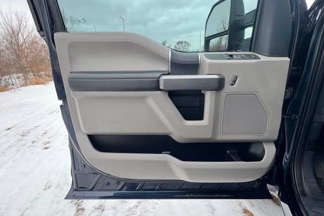 2022 Ford F-450 Super Duty XLT 4x4 | Roscoe, IL | Autoland Outlets 2022 Ford F-450 Super Duty XLT 4x4 | Roscoe, IL | Autoland Outlets