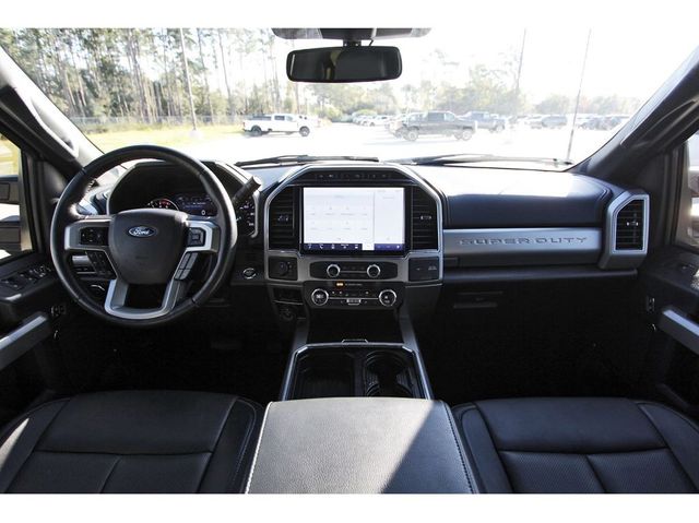 2022 Ford F-450 Super Duty Lariat