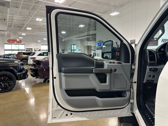 2022 Ford F-450SD Limited | Irving, Texas | Hopper Motorplex 2022 Ford F-450SD Limited | Irving, Texas | Hopper Motorplex